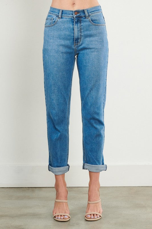 Vibrant M.I.U Classic Mom Jeans