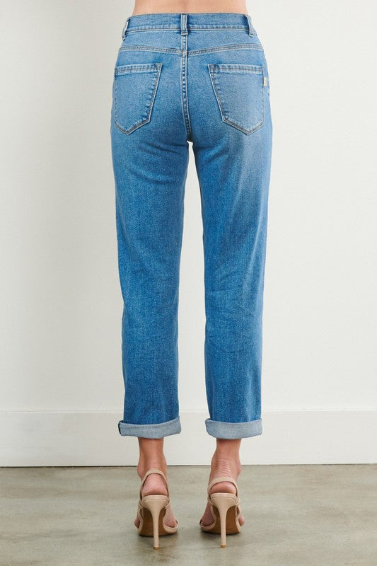 Vibrant M.I.U Classic Mom Jeans