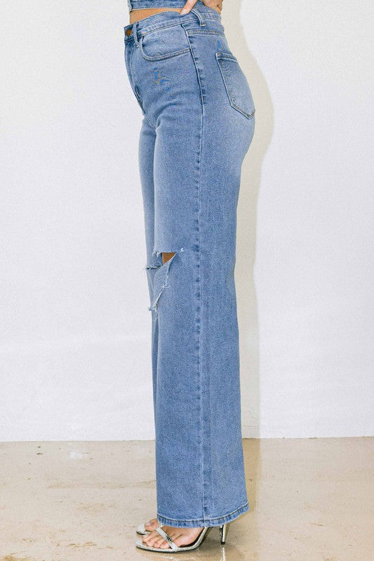 Vibrant M.I.U Distressed Wide Fit Jeans