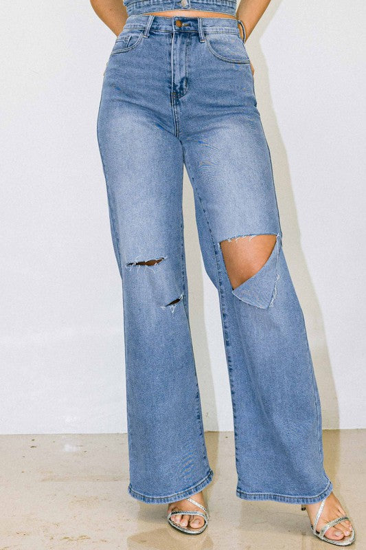 Vibrant M.I.U Distressed Wide Fit Jeans