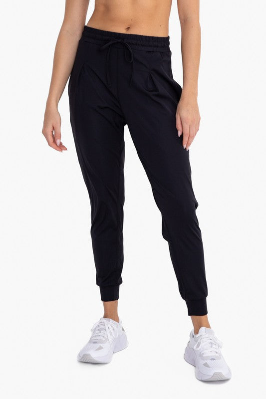 Mono Solid Pleated Front Joggers